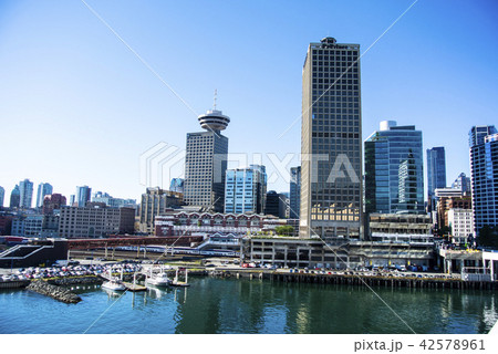 バンクーバーのシーバス桟橋 バンクーバーのシーバス桟橋 42578961