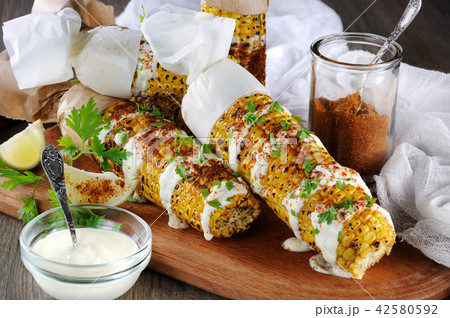 Grilled corn cobs Grilled corn cobs 42580592