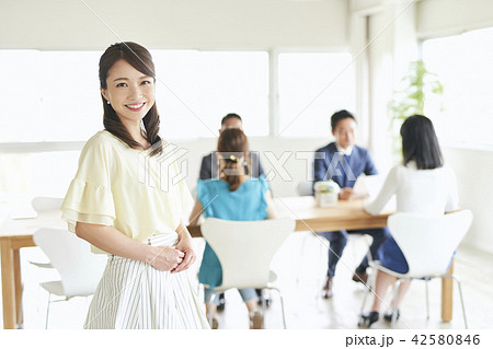 出会い　婚活 42580846