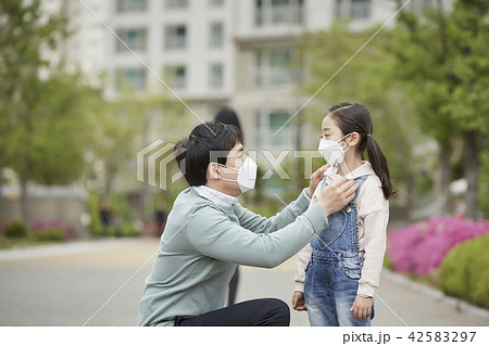 韓国人 屋外 室外 42583297