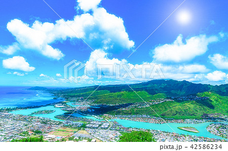 ハワイ オアフ島 ココヘッドからハワイカイの風景の写真素材