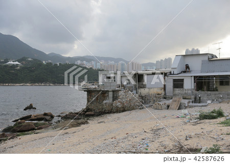 Hong Kong fishing valley at sunset , Lei Yue Mun Hong Kong fishing valley at sunset , Lei Yue Mun 42587626