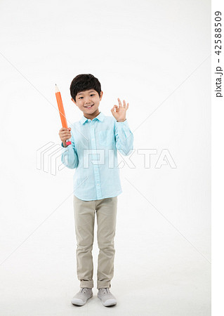 男 男性 男の子 42588509
