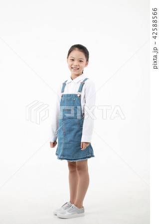 子供 女性 女 42588566