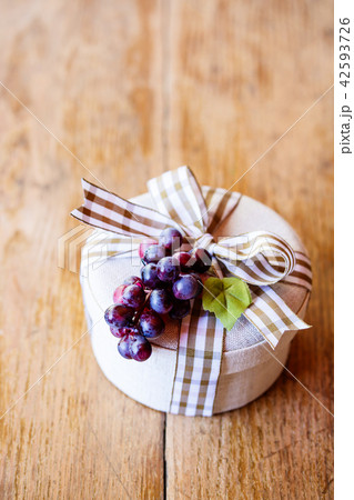 秋の贈り物 42593726