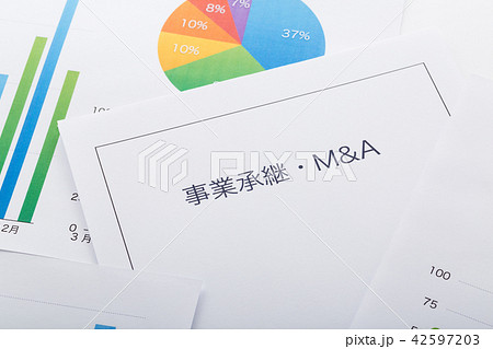 M&A　事業承継 42597203