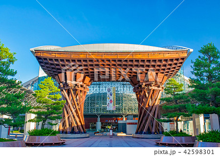 金沢駅 兼六園口 鼓門 42598301