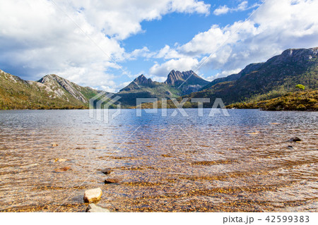 世界遺産　クレイドル・マウンテン　タスマニア 42599383