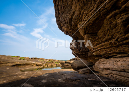 Natural of Rock Canyon in Mekhong River, Thailand Natural of Rock Canyon in Mekhong River, Thailand 42605717