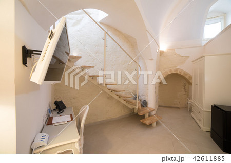 南イタリア、世界遺産、マテーラの洞窟ホテル 42611885