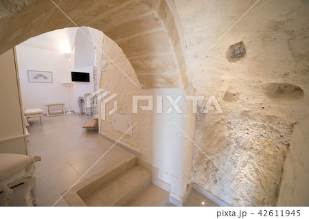 南イタリア、世界遺産、マテーラの洞窟ホテル 42611945