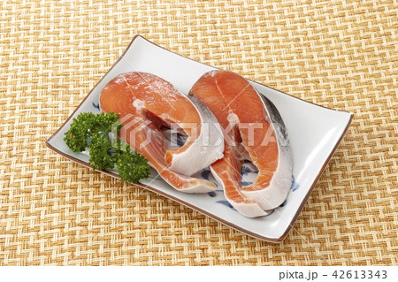 鮭の切り身 鮭の切り身 42613343