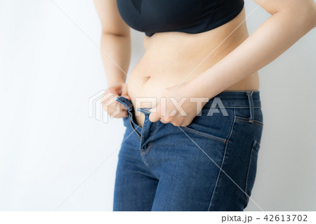 女性　体型 42613702