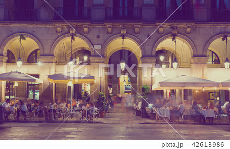 Night illumination of Royal square in Barcelona 42613986