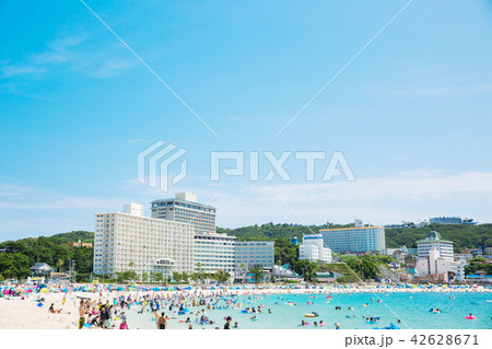 青い海と空　海水浴の風景6 42628671