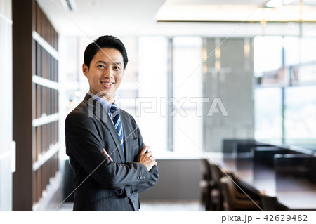 ビジネスマン 42629482