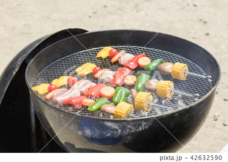 BBQ BBQ 42632590