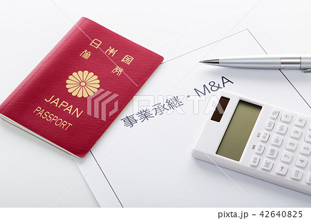 M&A　事業承継 42640825