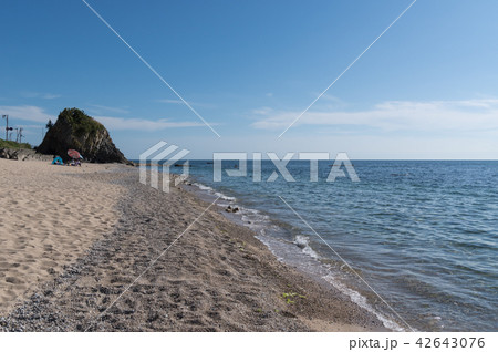 青空と日本海 新潟県 青空と日本海 新潟県 42643076