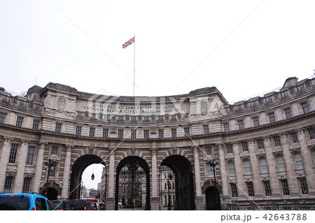 海軍門　ロンドン 42643788