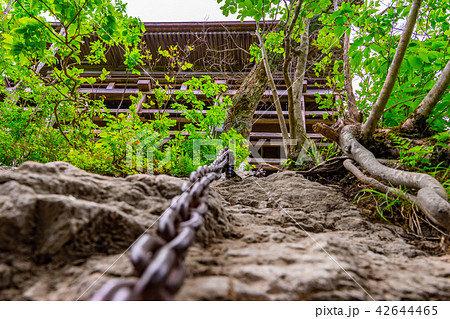 三徳山、投入堂へと続く道(鳥取県東伯郡三朝町三徳)※作品コメント欄に撮影位置あり 三徳山、投入堂へと続く道(鳥取県東伯郡三朝町三徳)※作品コメント欄に撮影位置あり 42644465