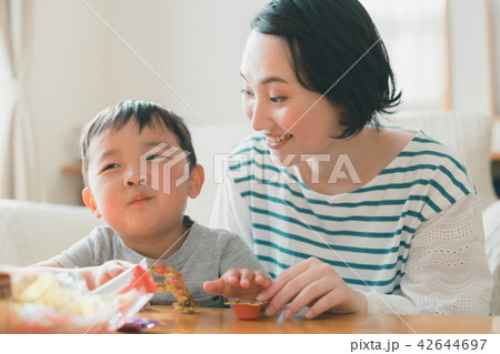 4 years old 4 years old 42644697