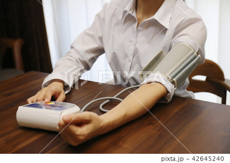 血圧測定 42645240