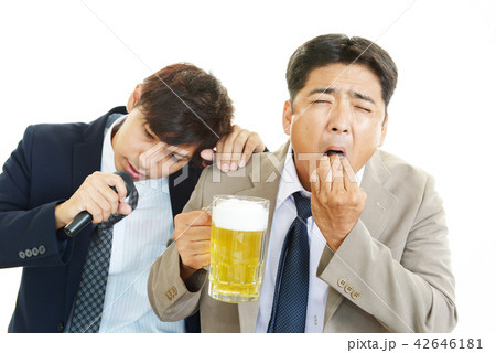 酔った男性 酔った男性 42646181