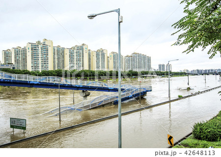 中浪川 洪水 ソウル 42648113