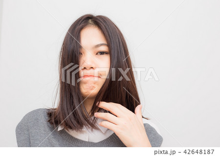 Smiling fashion asian beautiful women feel happy Smiling fashion asian beautiful women feel happy 42648187