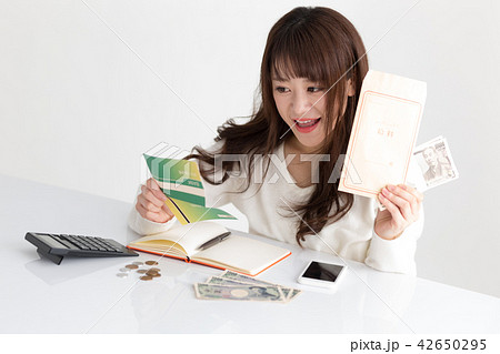 家計・女性 家計・女性 42650295
