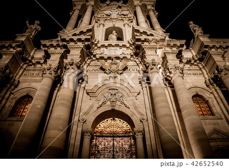 Cathedral of Syracuse entrance 42652540