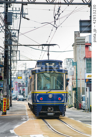 江ノ電 腰越の路面区間 42653230