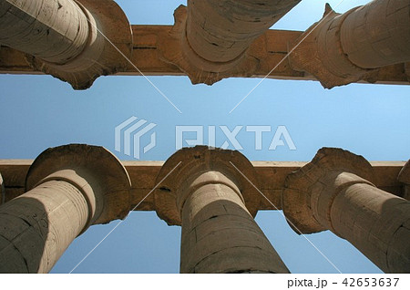 エジプト、ルクソール神殿、大列柱廊 42653637