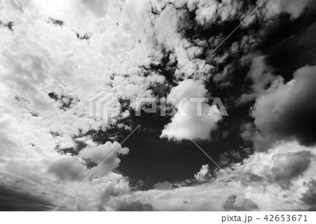 Black and white sunlight sky with clouds 42653671