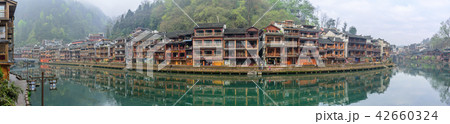 鳳凰古城 42660324