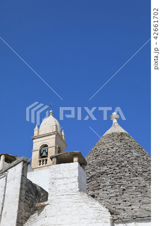 イタリア、アルベロベッロ 42661702