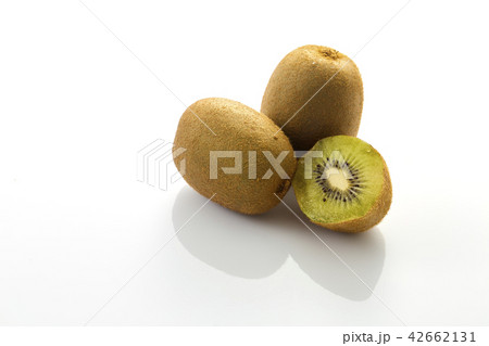 kiwi slices on white background kiwi slices on white background 42662131