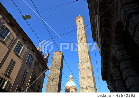 Towers in Bologna, Italy 42670392