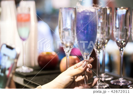 ゴブレット 脚付きグラス ボーカル 42672011