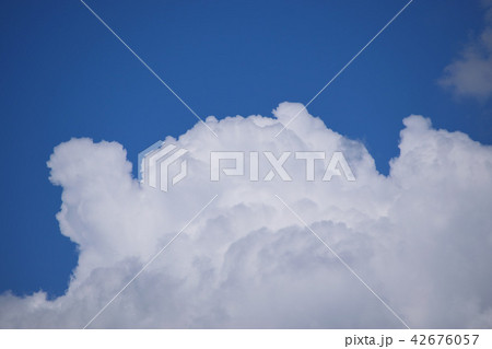 入道雲 積乱雲の写真素材