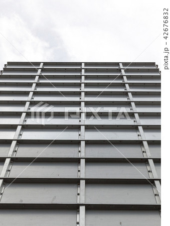 metal building 42676832