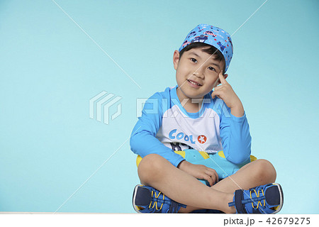 男 男性 男の子 42679275