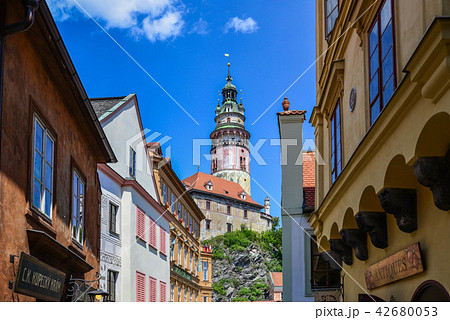 チェスキークルムロフ　世界一美しい街　チェコ 42680053