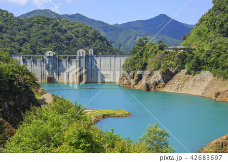 奥四万湖　奥四万ダム　四万川ダム 42683697