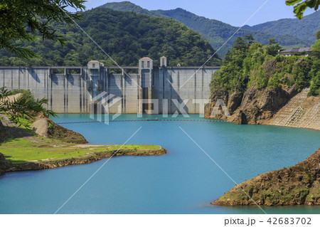 奥四万湖　奥四万ダム　四万川ダム 42683702
