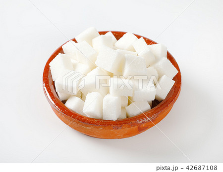 white sugar cubes white sugar cubes 42687108