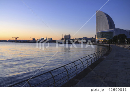 横浜 横浜 42690011