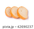 sliced fresh bread 42690237