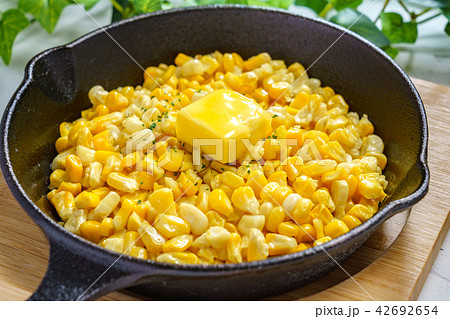 バターコーン 42692654